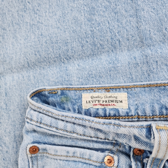 Levi's Ribecage Premium Straight Tango Light Wash Crop Jeans - Picture 10 of 14